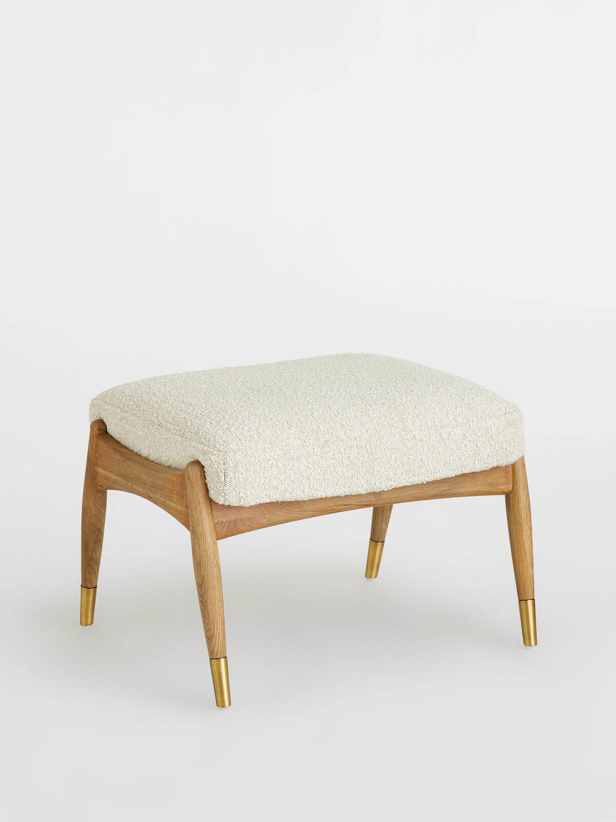 Buklet Teddy Kumaşlı Ahşap Ayaklı Puf