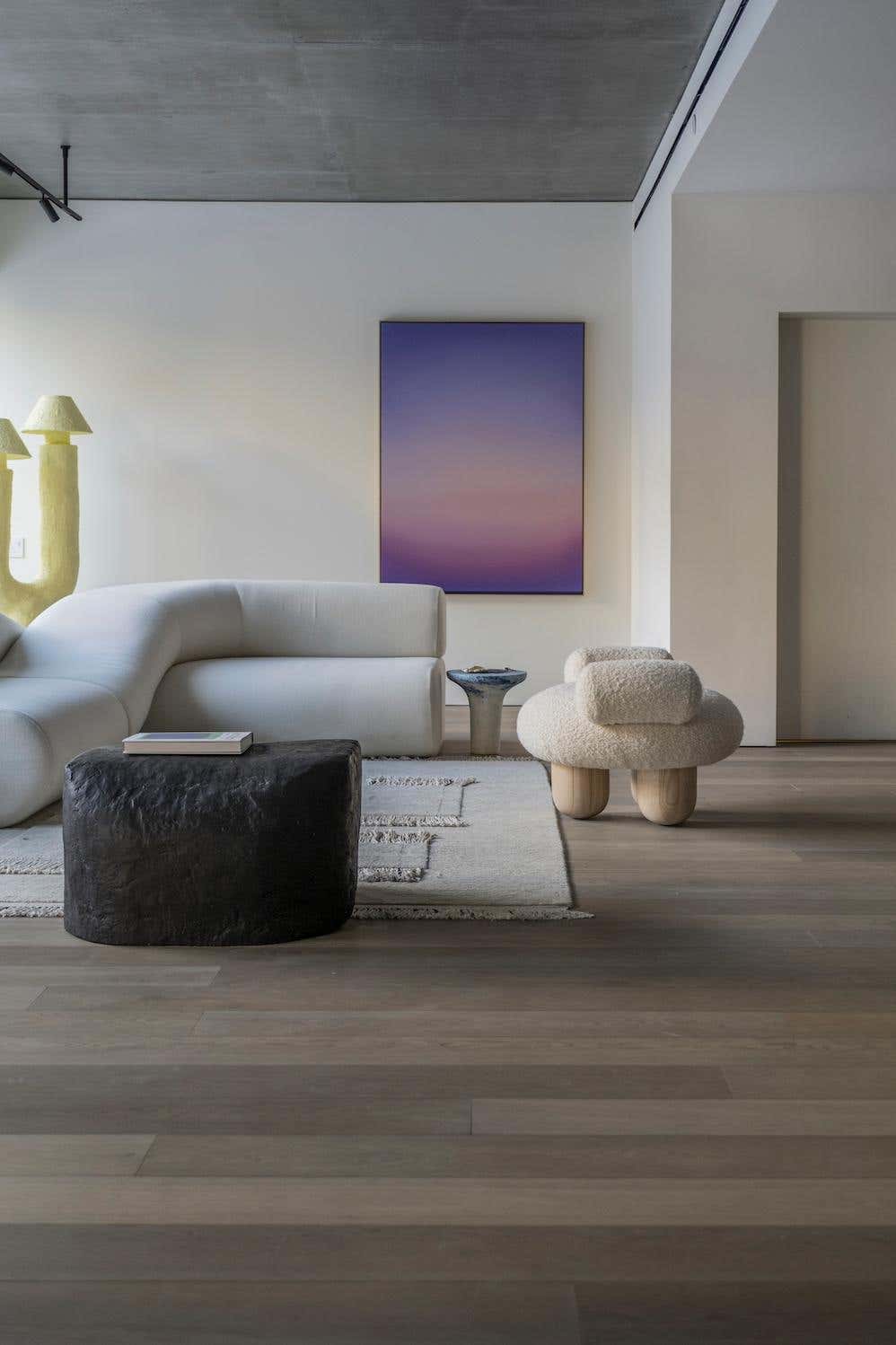 Kollu Teddy Bukle Kumaşlı Ahşap Huş Ayaklı Puf