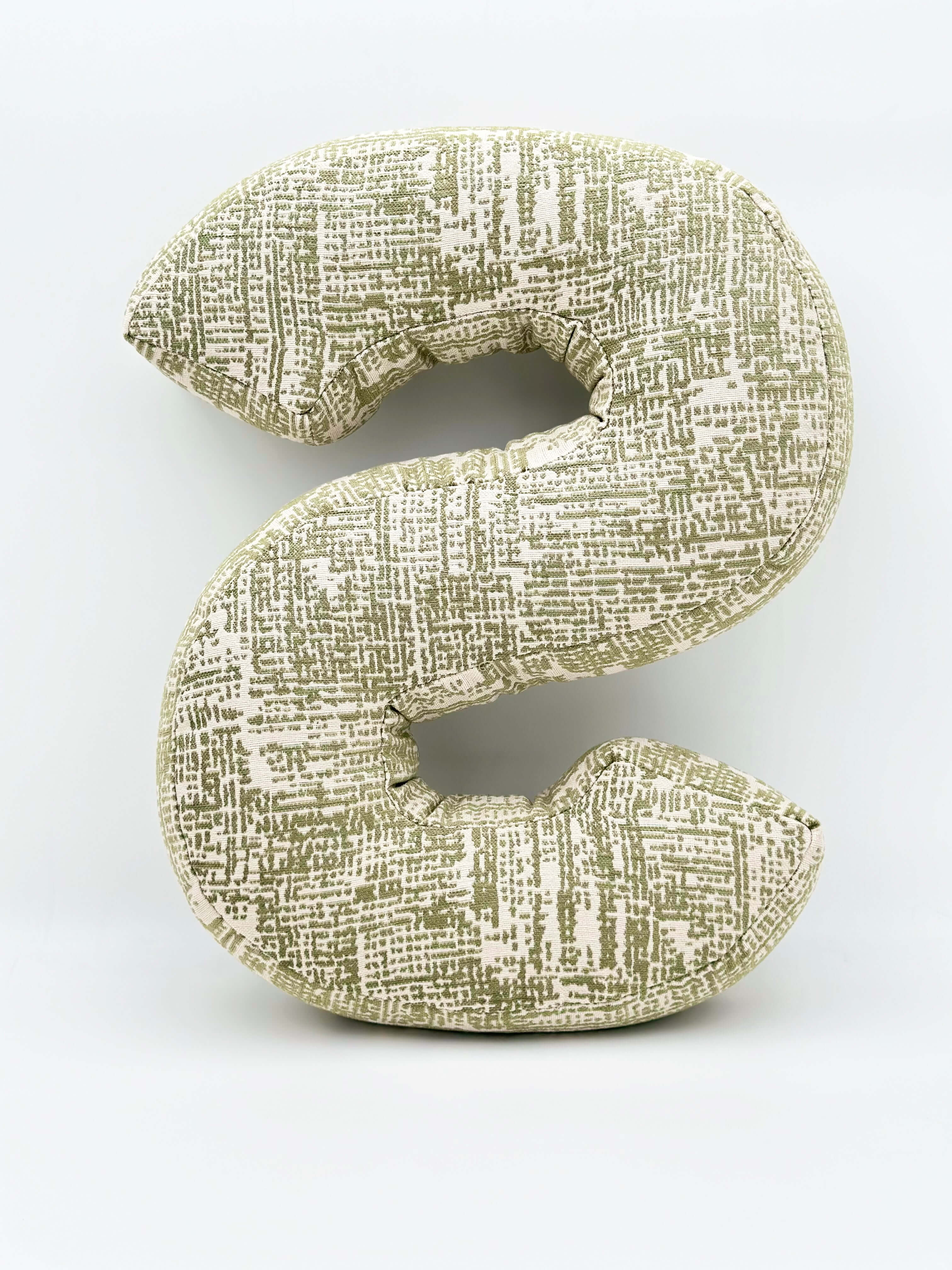 S HARFİ YASTIK YEŞİL KETEN KUMAŞLI KİŞİYE ÖZEL HEDİYE HARF KIRLENT