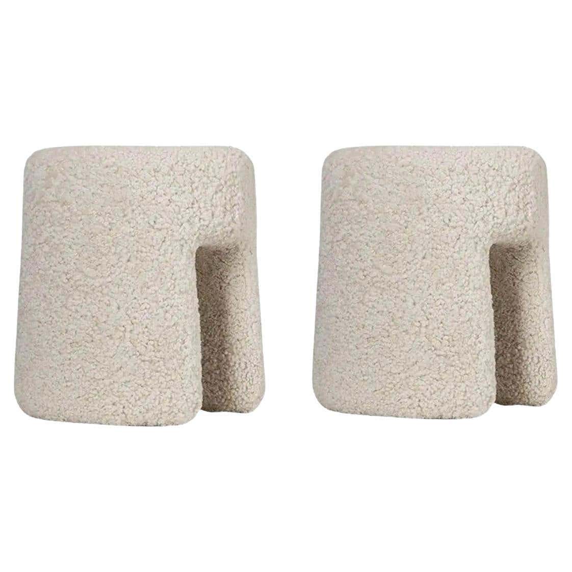 Açık Ayaklı Yuvarlak Teddy Kumaşlı Buklet Puf