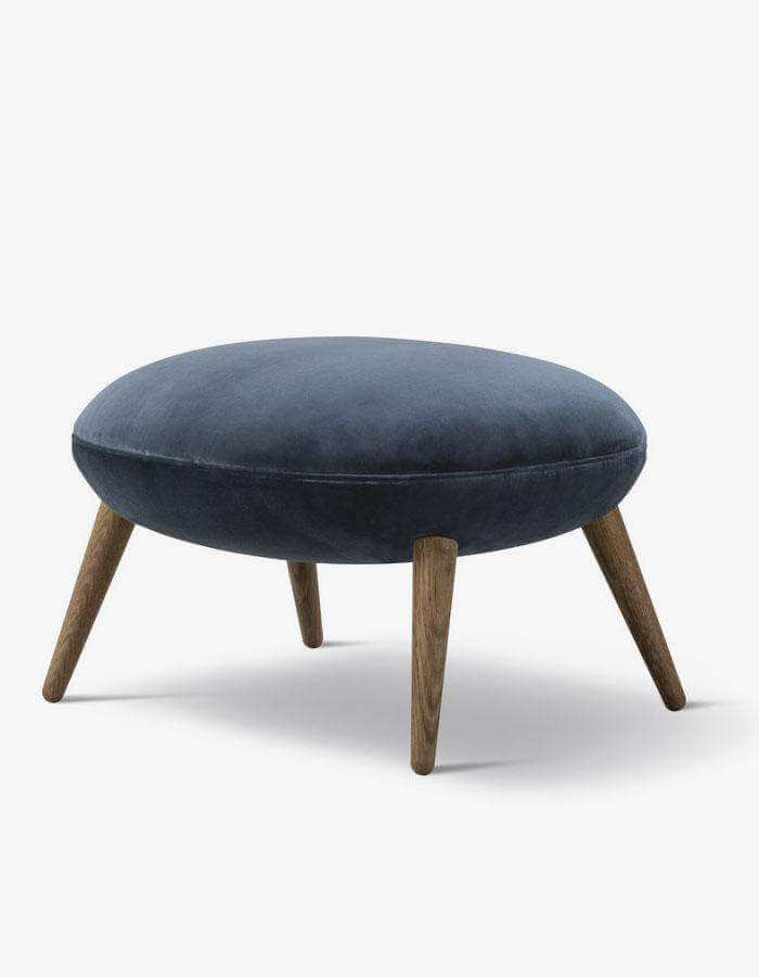 Lacivert Rengi Kadife Konik Ahşap Ayaklı Tabure Puf - Pufcu
