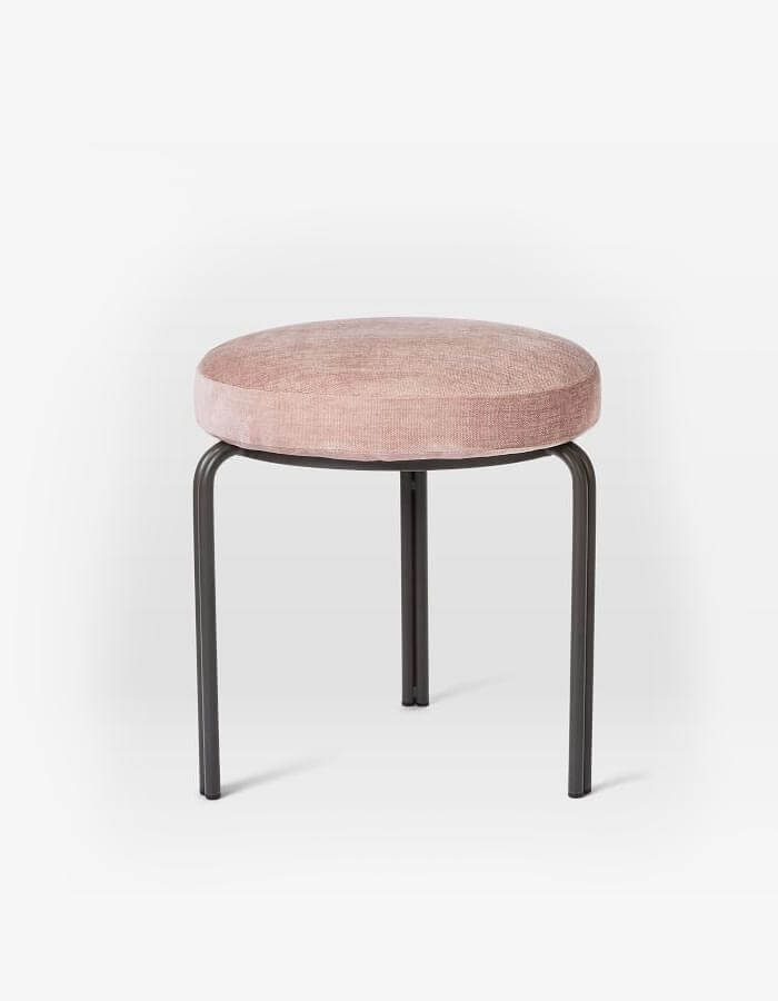 Pudra Rengi Üst Üste Geçen Siyah Metal Ayaklı Tabure Puf