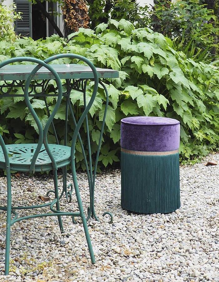 Mor Kadife Kumaşlı Yeşil Püsküllü Yuvarlak Puf