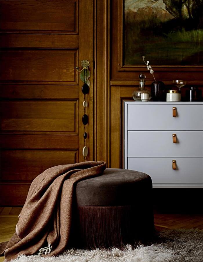 70 cm Çap Kahverengi Kadife Kumaşlı Püsküllü Detaylı Yuvarlak Puf