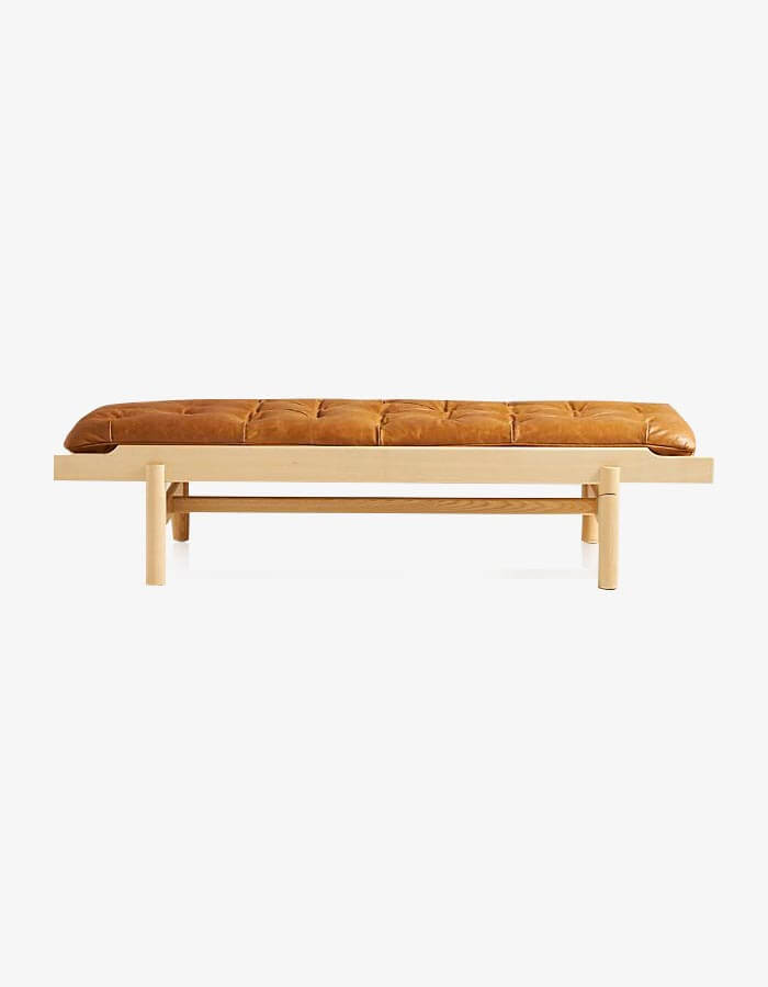 Taba Rengi Suni Deri Kapitoneli Ahşap Ayaklı Bench